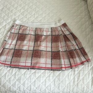 Lady Hagen XL GOLF Skirt with shorts - pockets - worn twice - runs big.